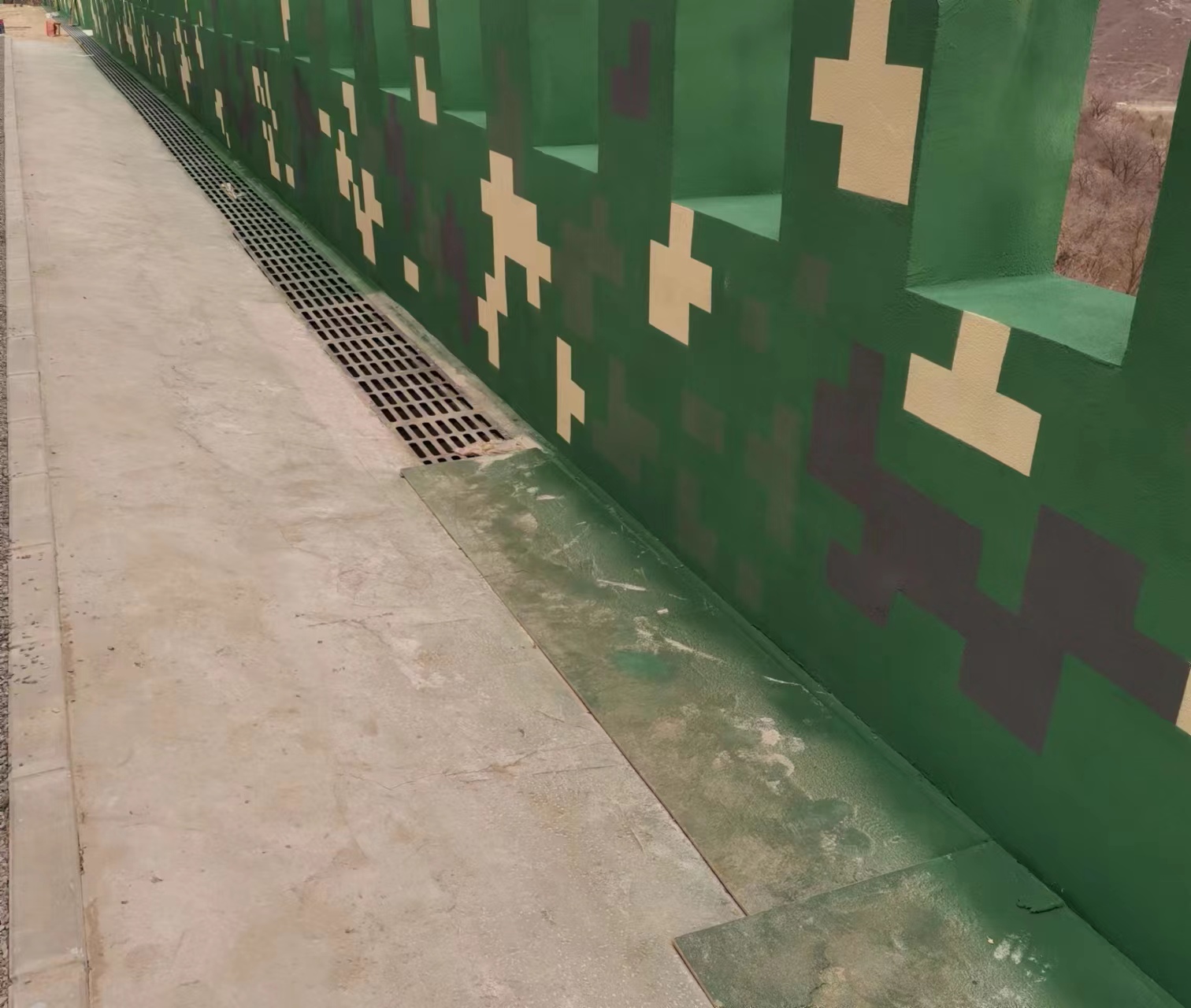 五指山围墙迷彩喷涂,数迷彩漆